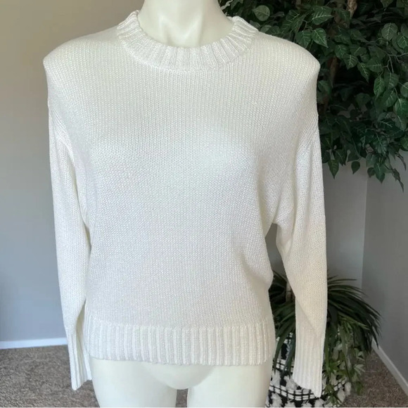 Something Navy Crewneck Sweater White - Picture 1 of 9